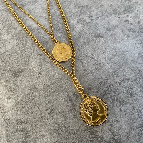 Multi chain necklace- stainless steel - Picture 2 of 4